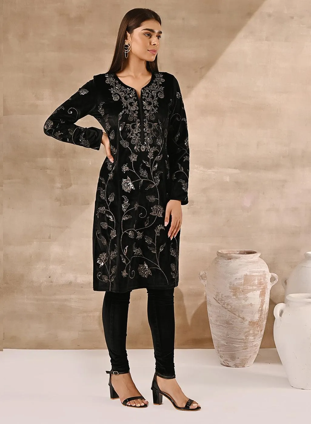 Embroidered Black Floral Velvet Kurta