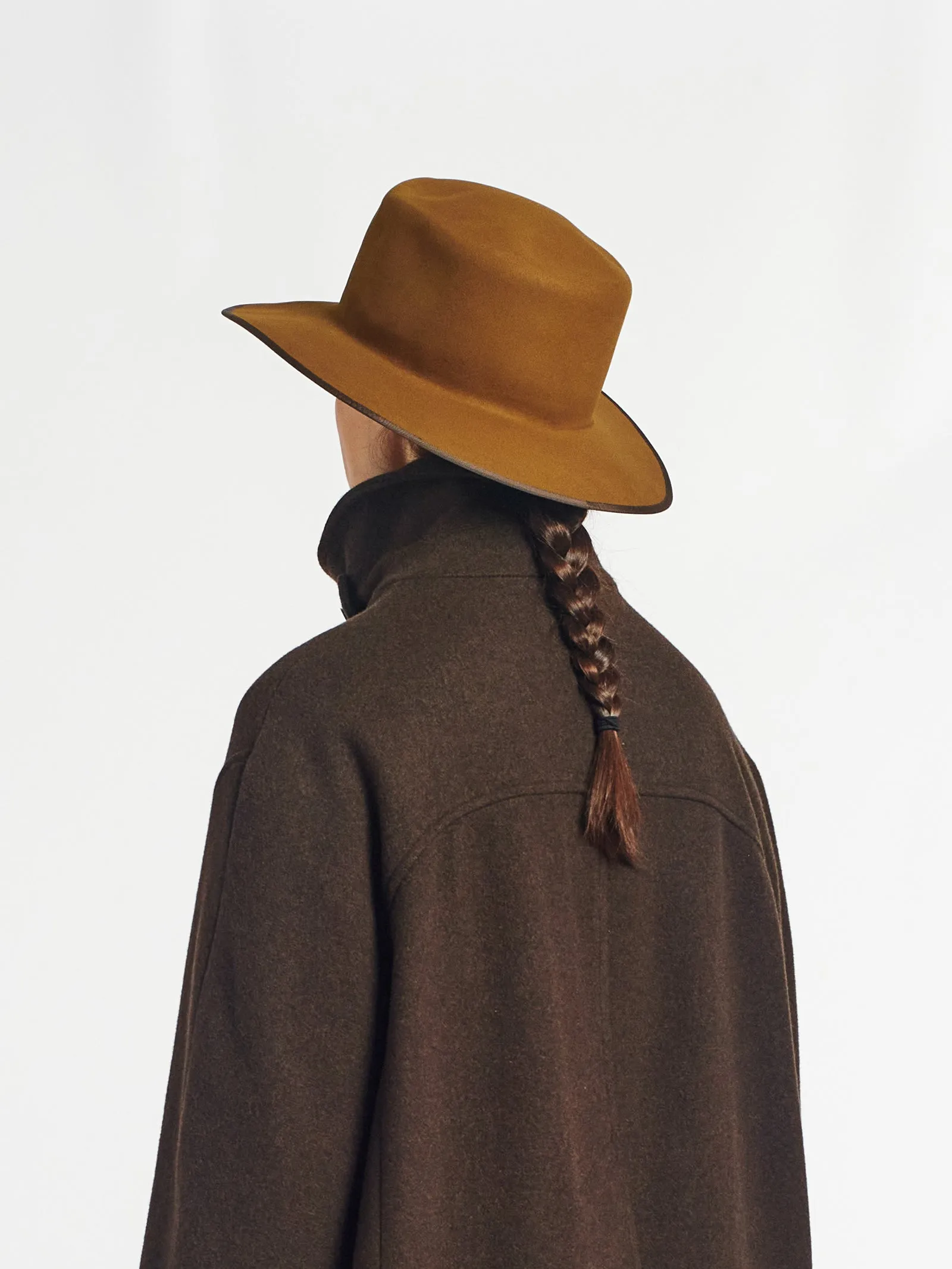 flat crown hat