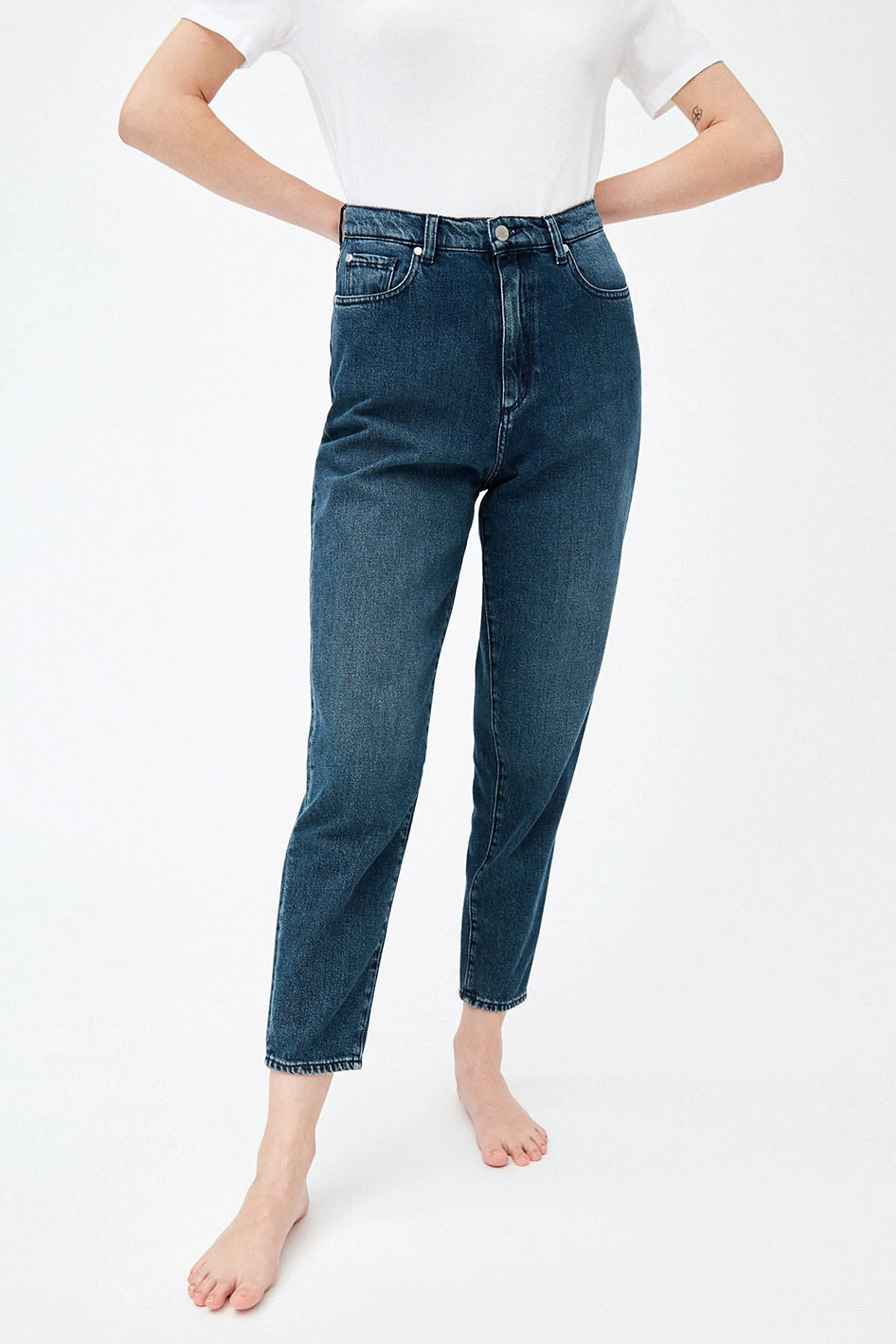 mairaa mom fit high waist jeans stone wash