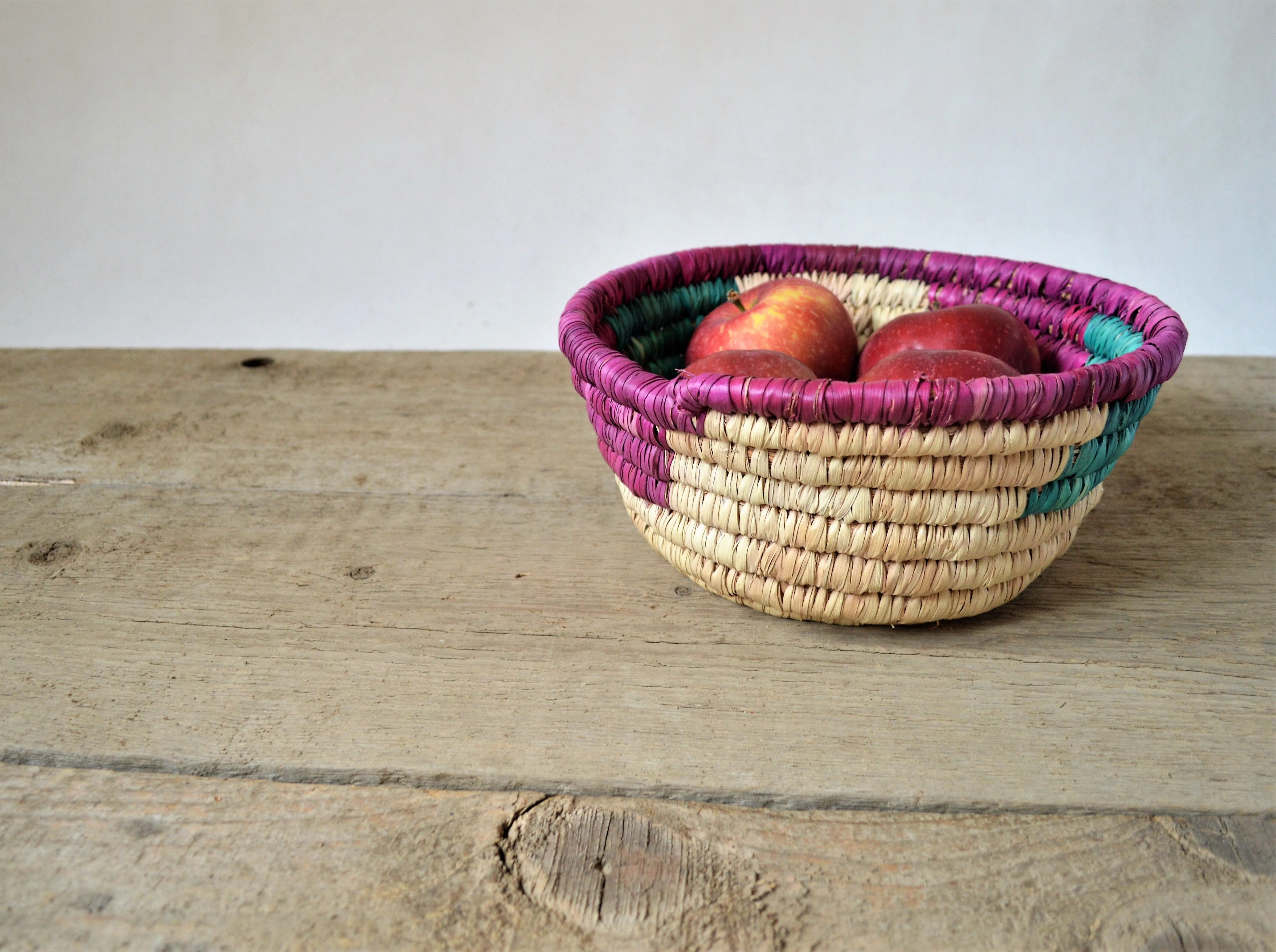 Minimal straw bowl, Vintage fruit basket