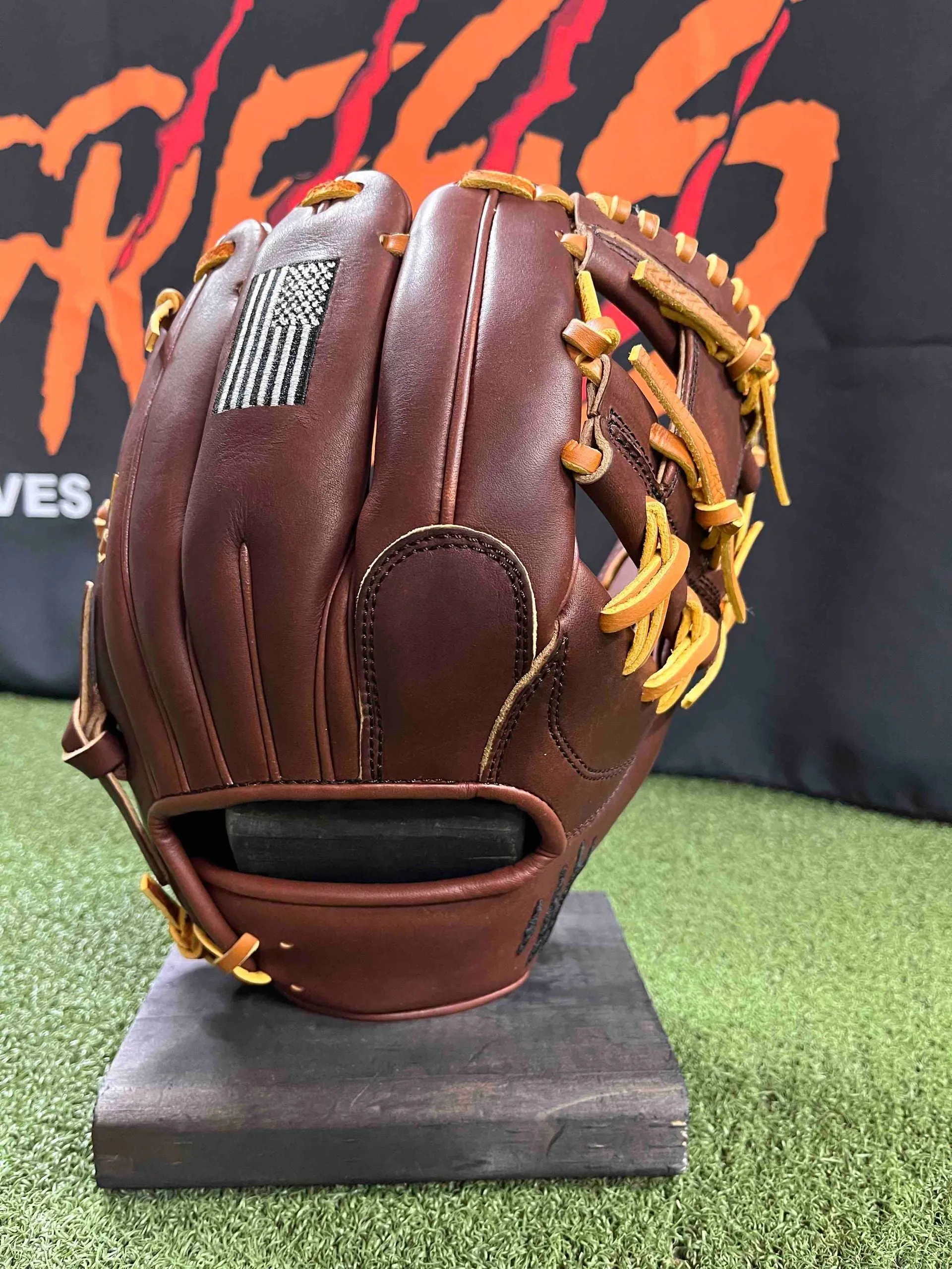 TRADITION SERIES MOCHA I-WEB PRO SELECT LTD.