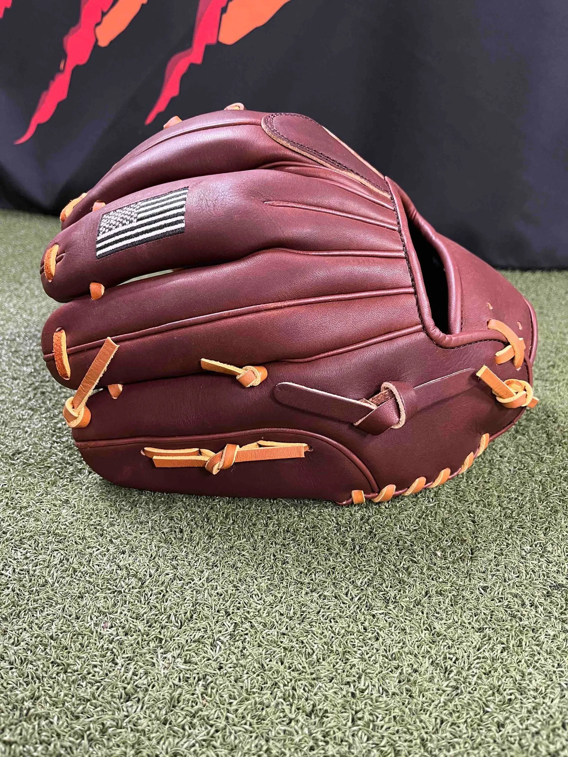 TRADITION SERIES MOCHA I-WEB PRO SELECT LTD.